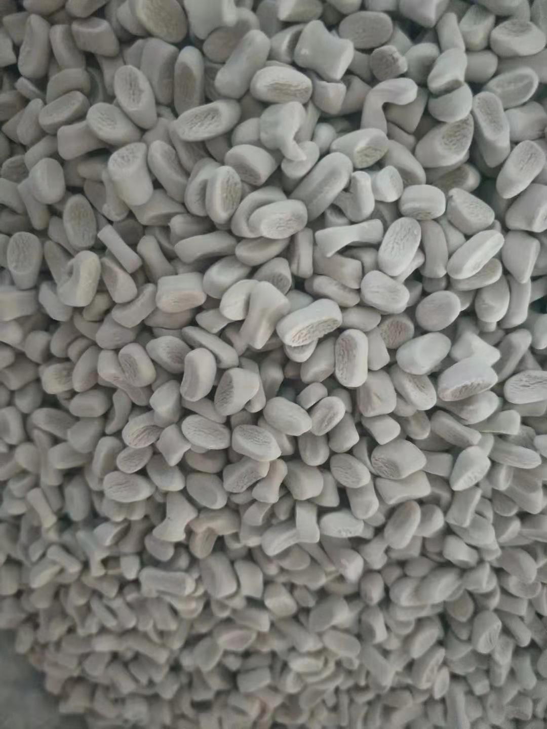 吹(chui)膜塑料消(xiao)泡劑（塑料(liao)消泡母料(liao)）整車出，分(fen)散