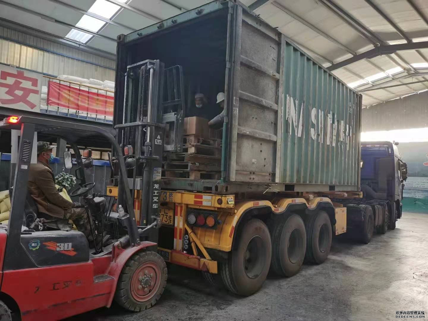 PE吹(chui)膜專用塑(su)料消泡母(mu)料正常提(ti)貨中~